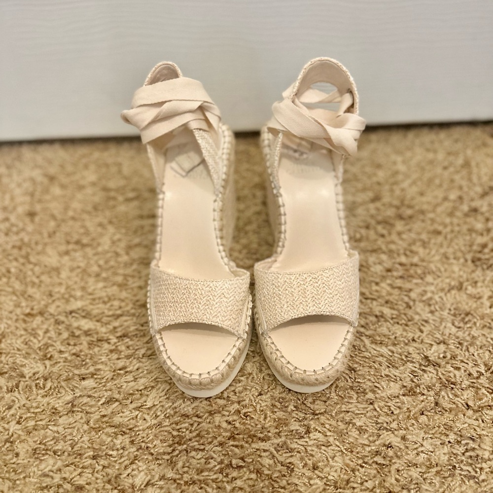 Vince Camuto Wedge espadrilles, size 8.5, tan, worn once!